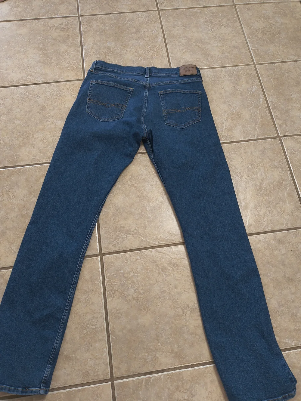 Denizen from Levi's Slim Straight Medium Blue Jeans with Yellow Stitching